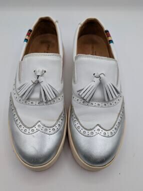 Royal Albartross The Grace Leather Spikeless Golf Shoes White Silvers Size 7